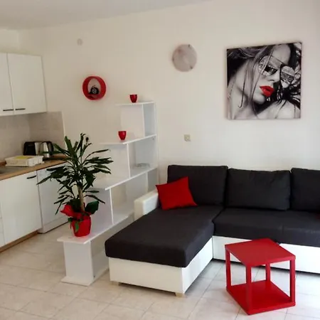 Jasmin Apartment *