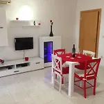 Jasmin דירה בול
